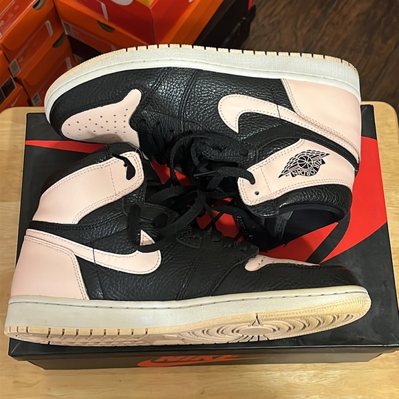 Jordan 1 Retro High OG “Black Crimson Tint” - Picture 7 of 10